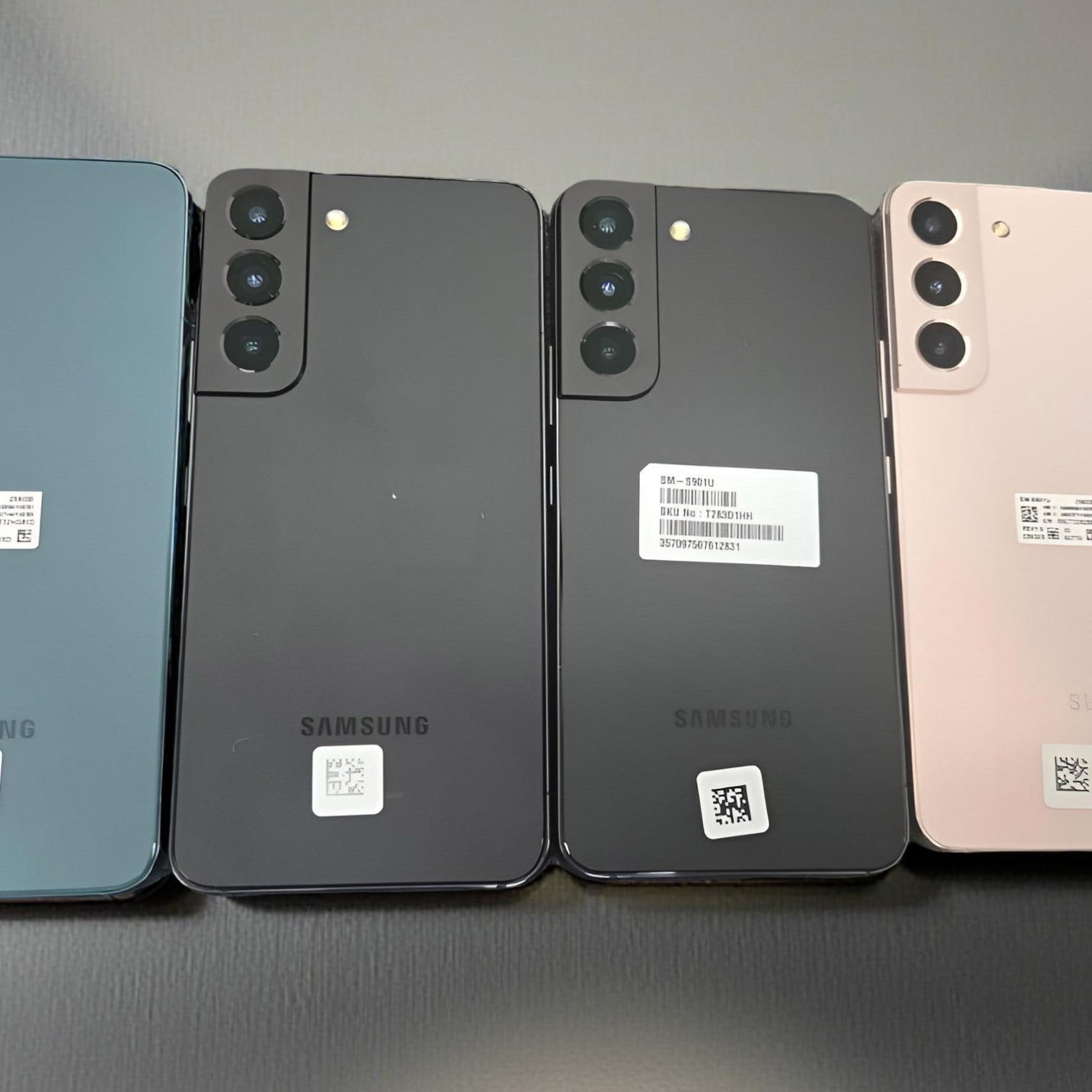 Samsung Galaxy S22 (128GB/256GB)